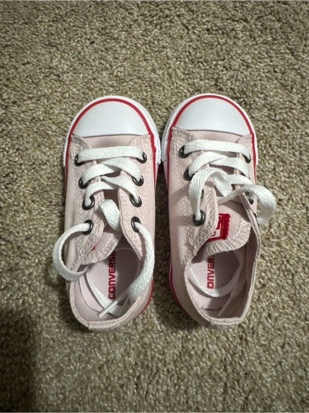 Toddler Girl’s Size 6 Infant Converse CTAS OX in Barely Rose Shoes